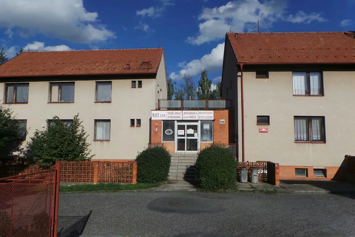 Vzdělávací středisko, s.r.o.